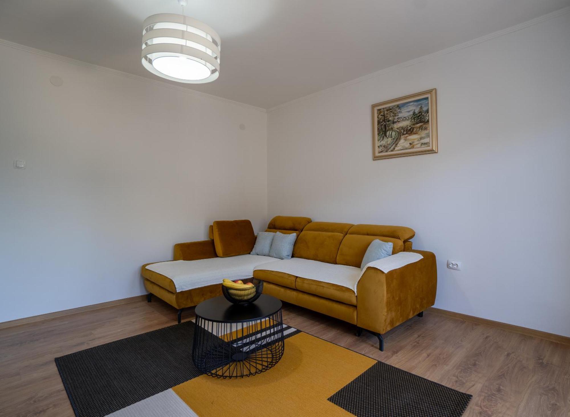 Apartman Josip Gospic Exterior photo